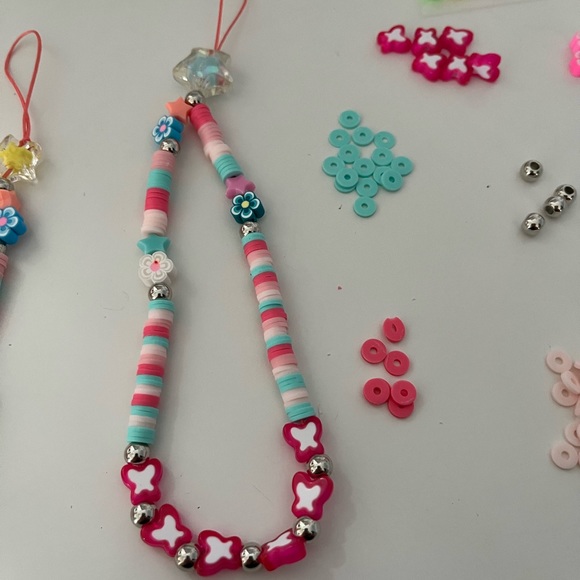 Phone chains - Picture 2 of 6